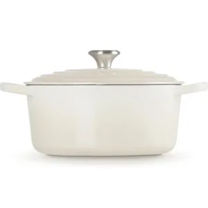 le creuset casserole dish 4