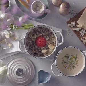 le creuset casserole dish 5