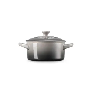 le creuset stoneware mini 4