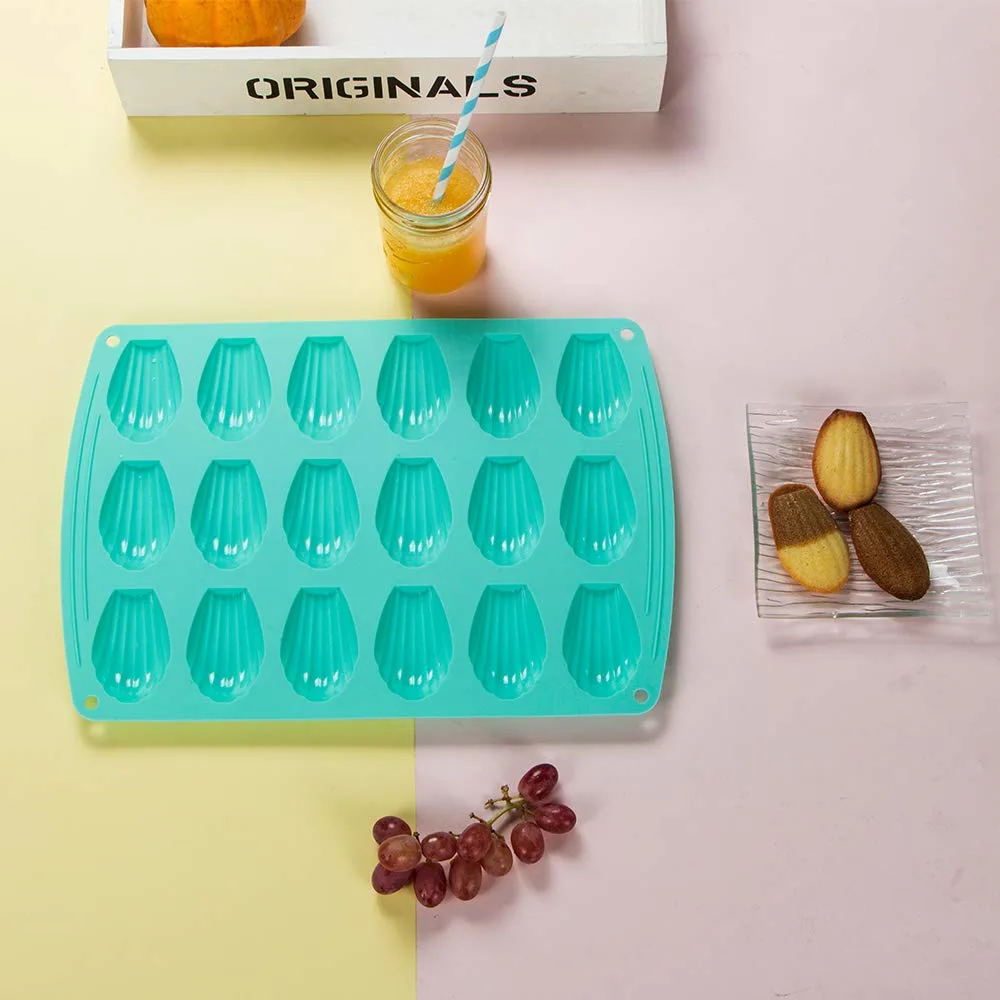 madeleine pan silicone 2