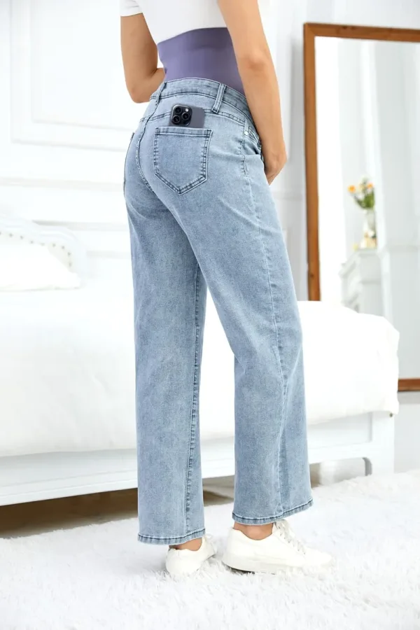 maternity jeans over belly 2