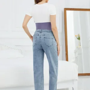 maternity jeans over belly 3