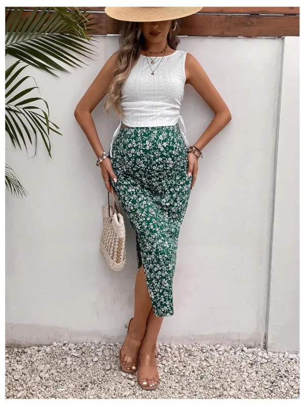 maternity outfit floral skirt 4