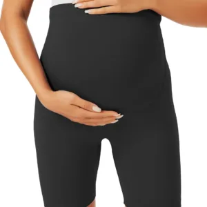 maternity shorts over belly 3