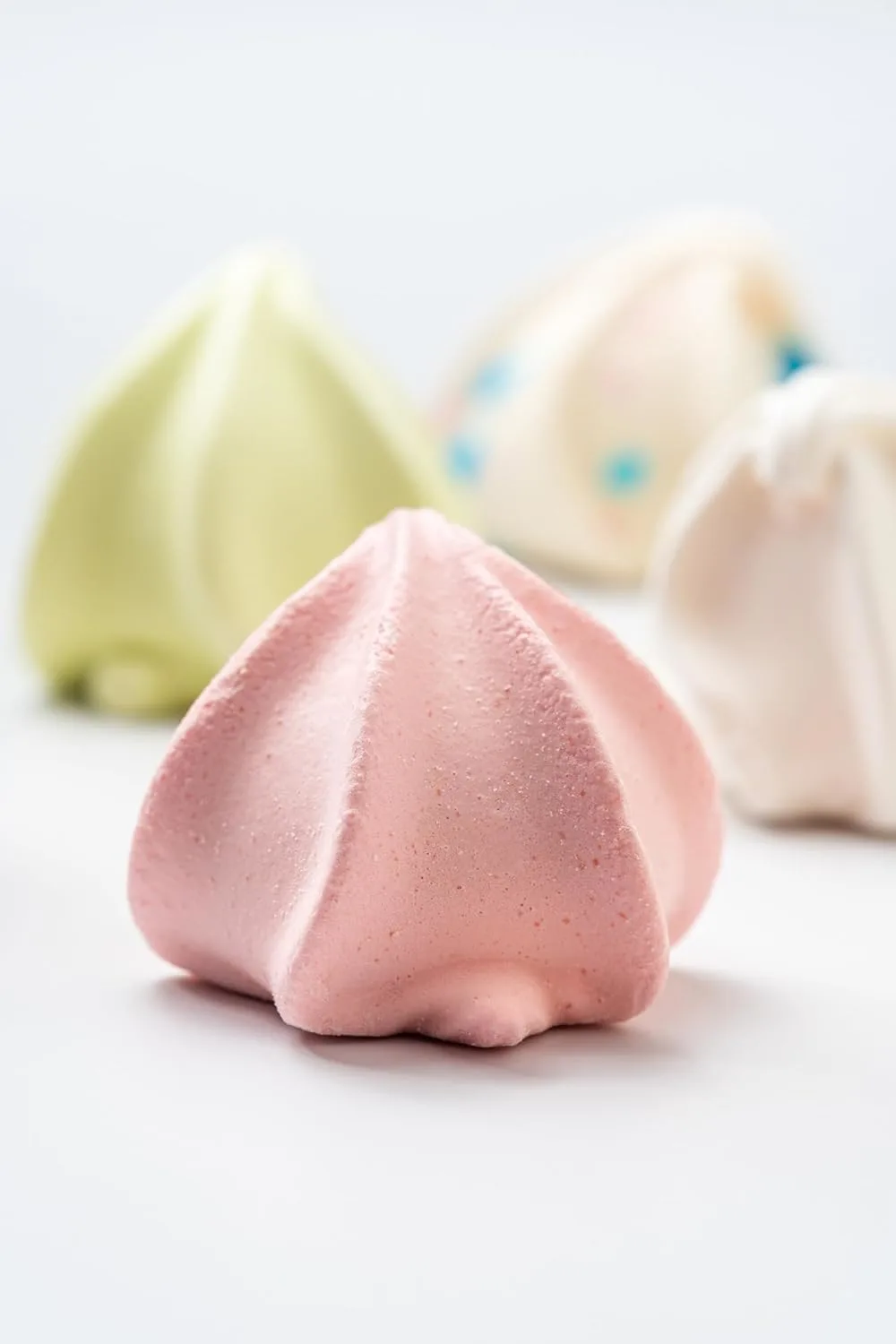 meringue cookies rainbow 3