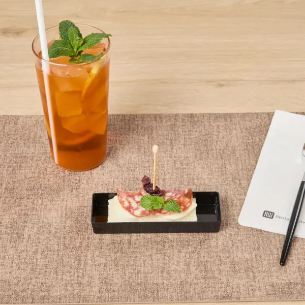 mini plastic appetizer plates 3