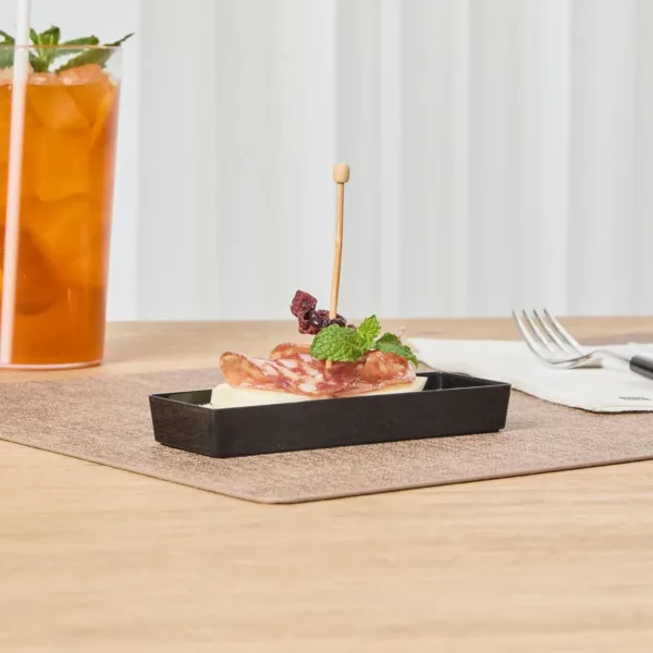 mini plastic appetizer plates 7