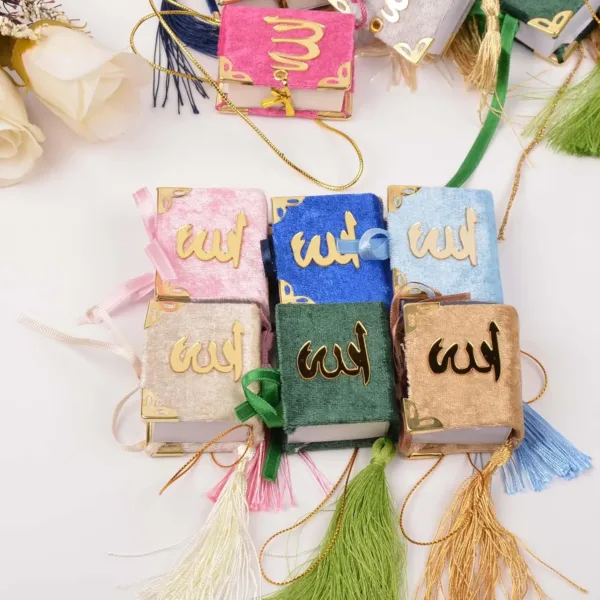mini quran favors 5