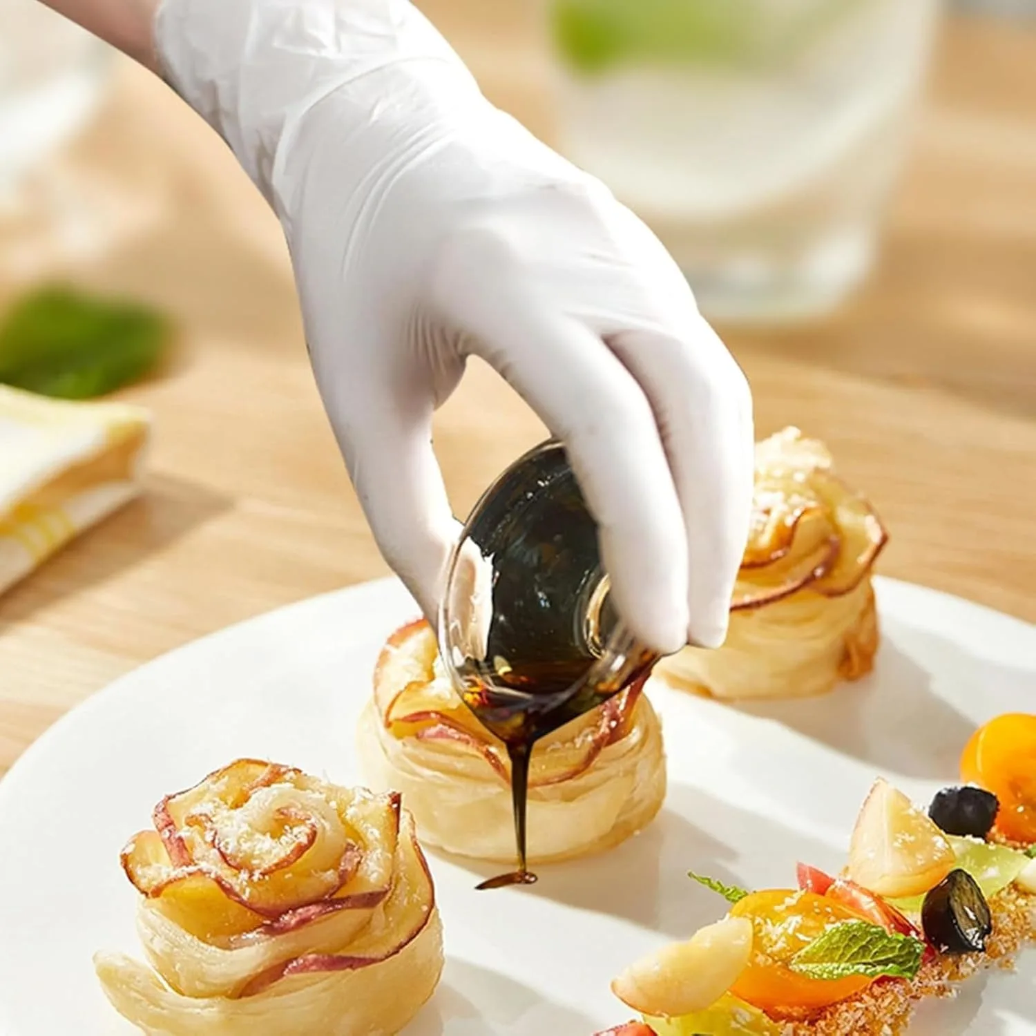 nitrile exam gloves 3