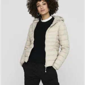 only womens quilted jacket 3