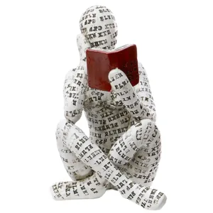 reading woman statue 1