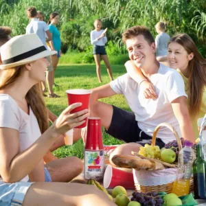 red plastic party cups 2