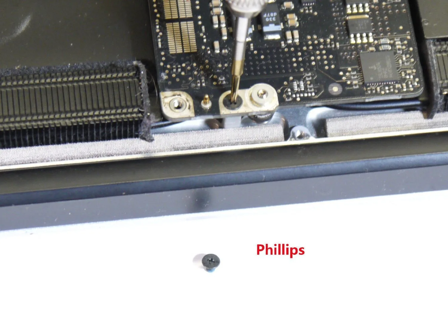 screwdriver kit macbook iphone 3