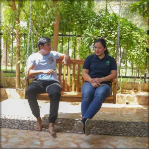 solid wood garden swing 6