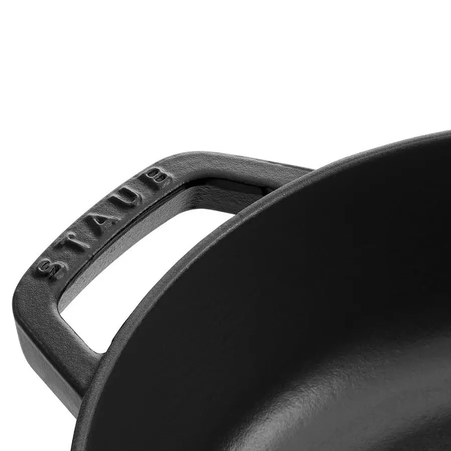 staub braiser cast iron 2