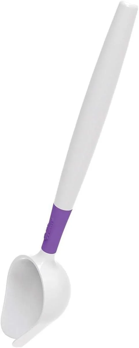 wilton drizzling scoop 3