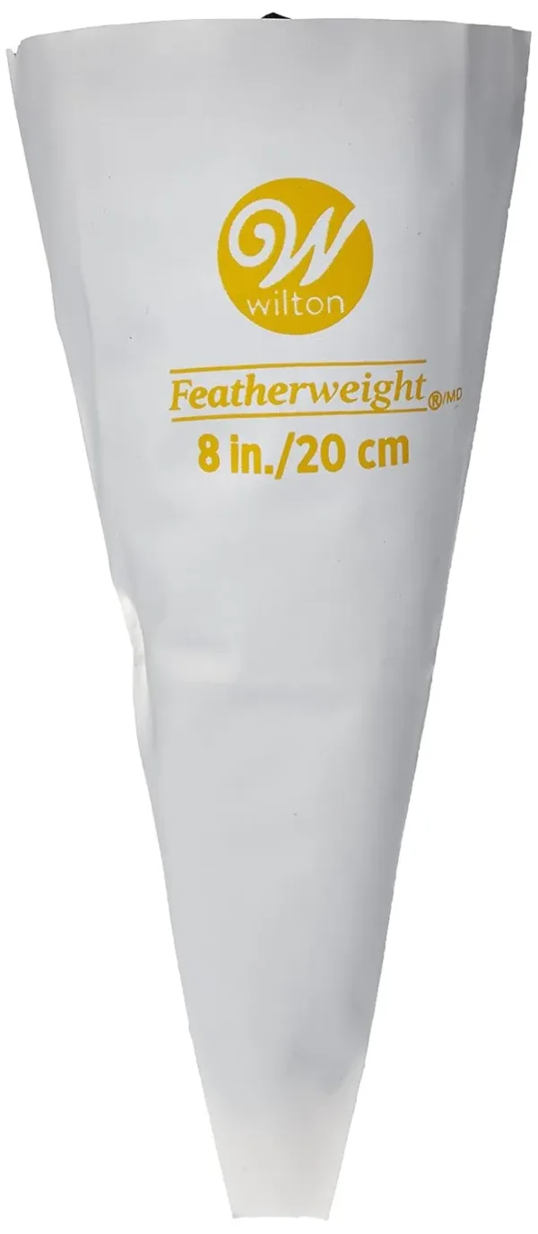 wilton featherweight decorating bag 1