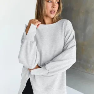womens oversized sweatshirt 3