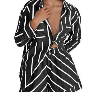 womens striped outfit 7