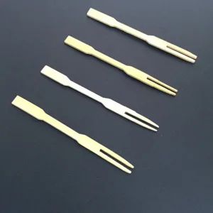 This is a set of 100 eco-friendly, 3.5 inch bamboo mini forks, perfect for serving appetizers, cocktails, and hors d'oeuvres at parties and catering events.