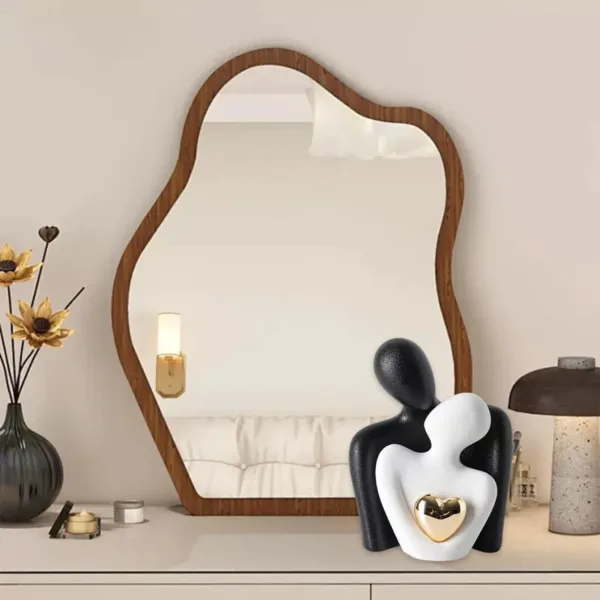 couple statue tv stand 3