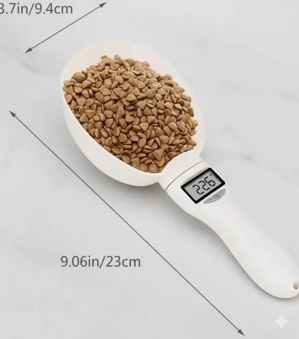 This digital food scale spoon with an LCD display accurately measures ingredients like coffee, spices, and pet food in grams and ounces, making it ideal for precise baking and cooking.