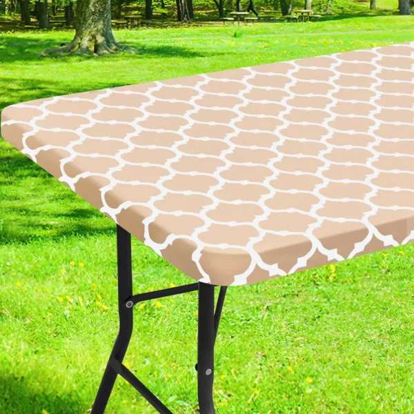 fitted table cover 1