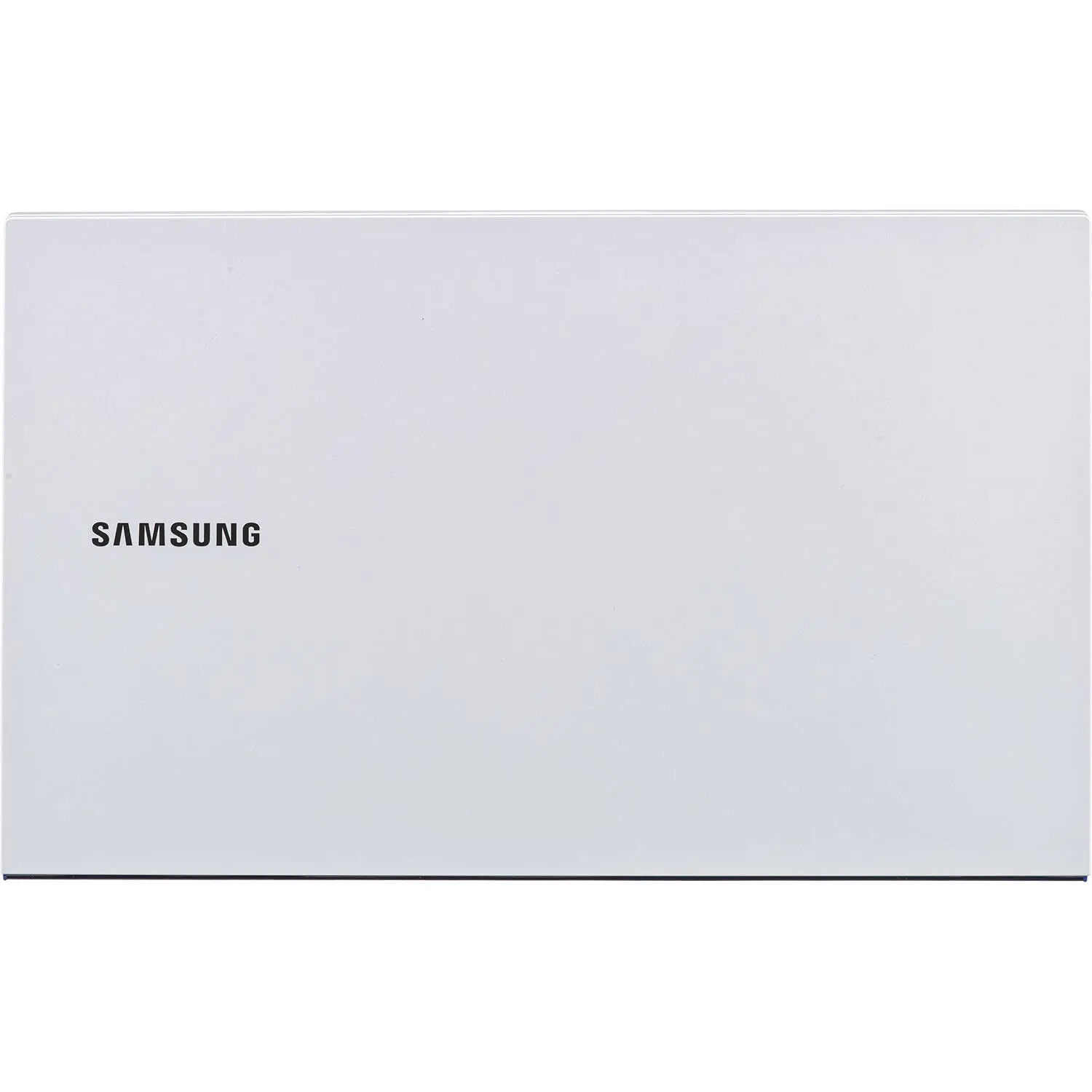 This Samsung Galaxy Book Ion laptop has a vibrant QLED display, powerful Intel Core i7 processor, long-lasting battery, wireless powershare, an elevated keyboard, and Windows 10, providing a smart and secure experience for work and entertainment.