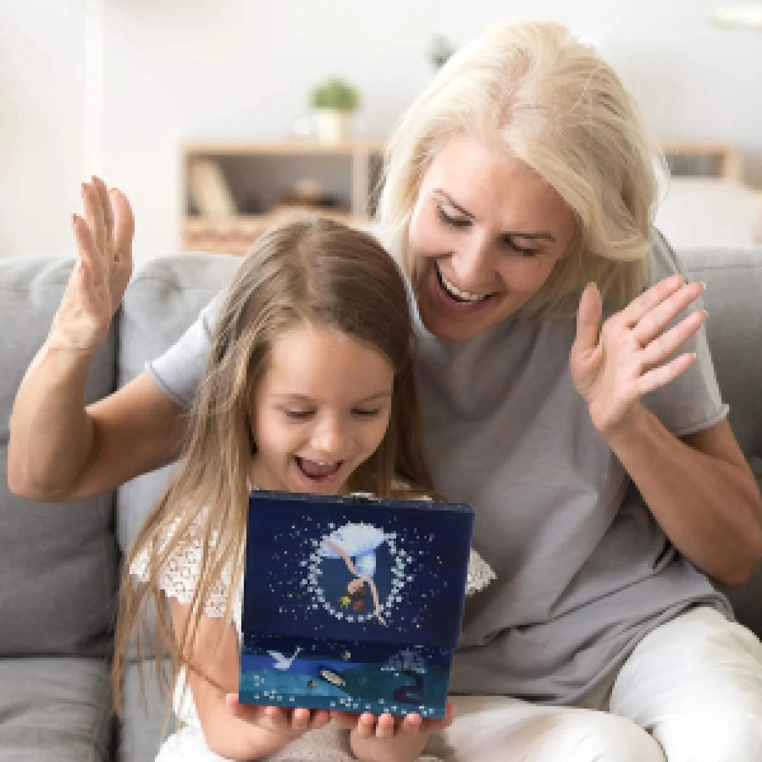 jewelkeeper girls music box 6