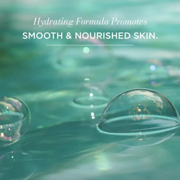 Kimirica Tropical Forest Bubble Bath infused with orange blossom, patchouli and green sap creates a luxurious and relaxing bath experience while gently cleansing and nourishing the skin.