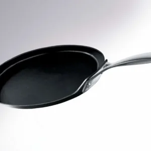 le creuset crepe pan 2