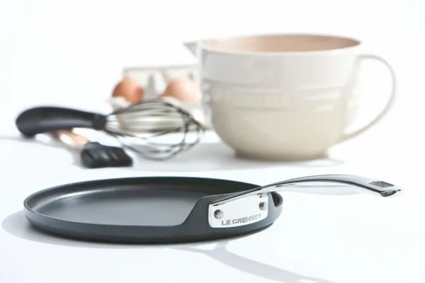 le creuset crepe pan 4