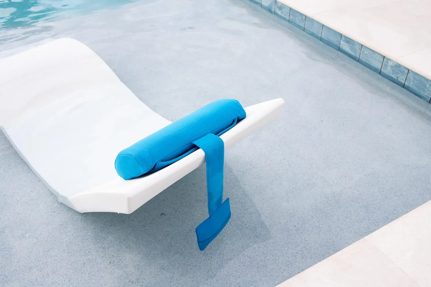 lounge pillow headrest 3