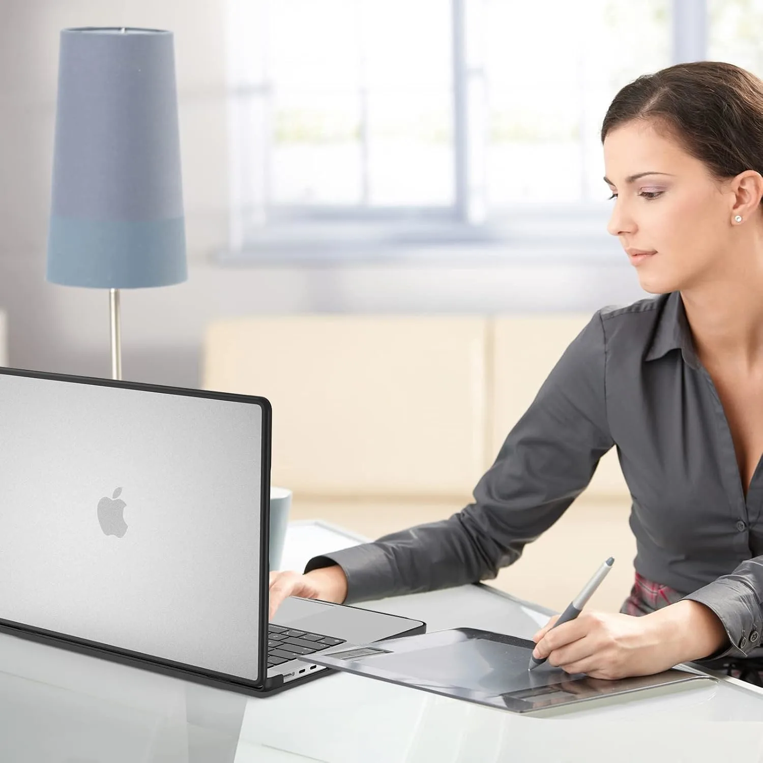 macbook pro 16 case 4