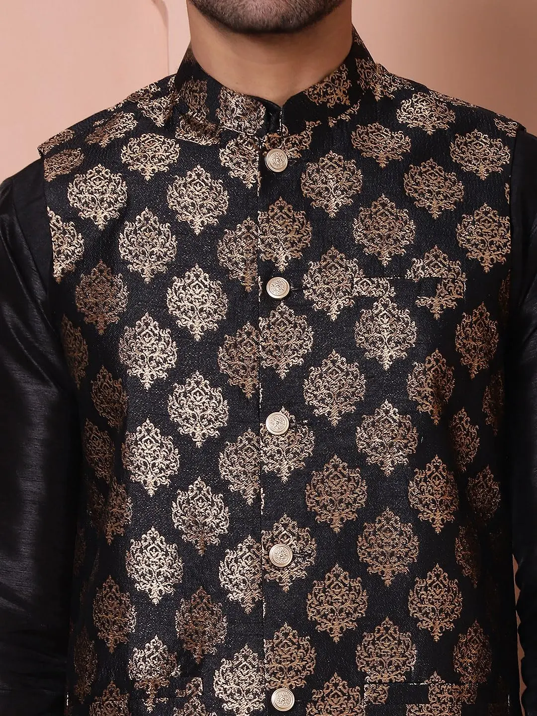 This elegant brocade Nehru jacket for men adds a touch of royal Indian style to any outfit, perfect for weddings and festive occasions.