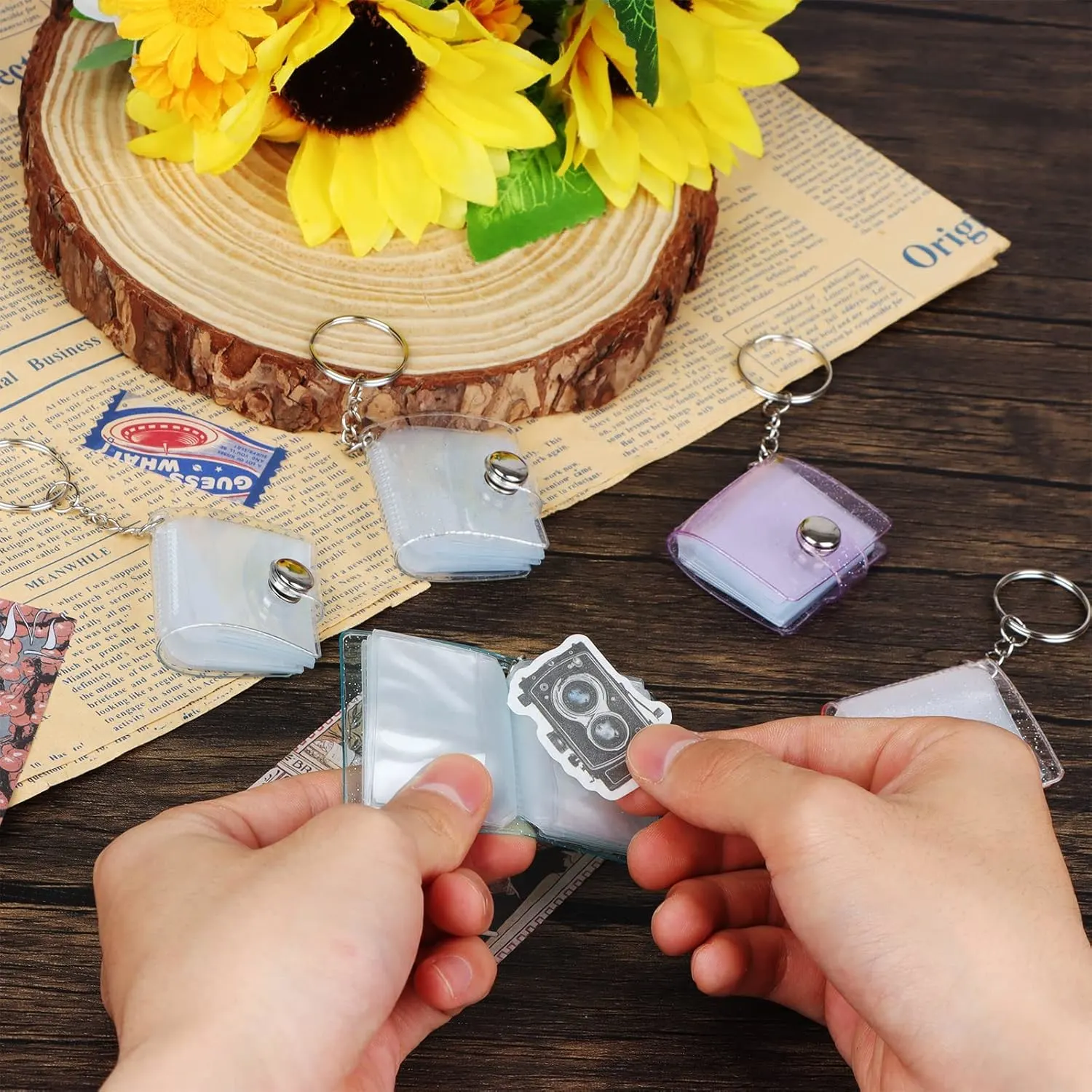 mini photo album keychain 2