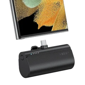 This is a black VEGER mini portable charger and power bank with a USB-C output for fast charging Android phones like Samsung Galaxy S22, S21, S20, S10, S9, Pixel, Moto, LG, and Oculus Quest.