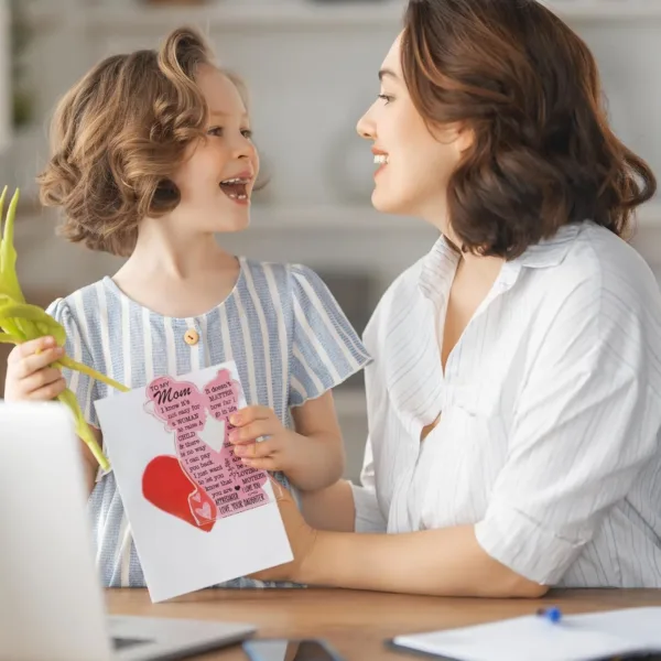 mom gifts daughter 4