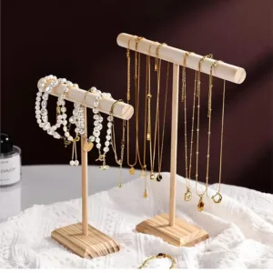 necklace display stand 1