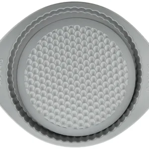 This 9 inch non stick flan tin with a honeycomb base ensures even baking and easy release, thanks to its premium non-stick coating, and it's freezer-to-oven safe for added convenience.