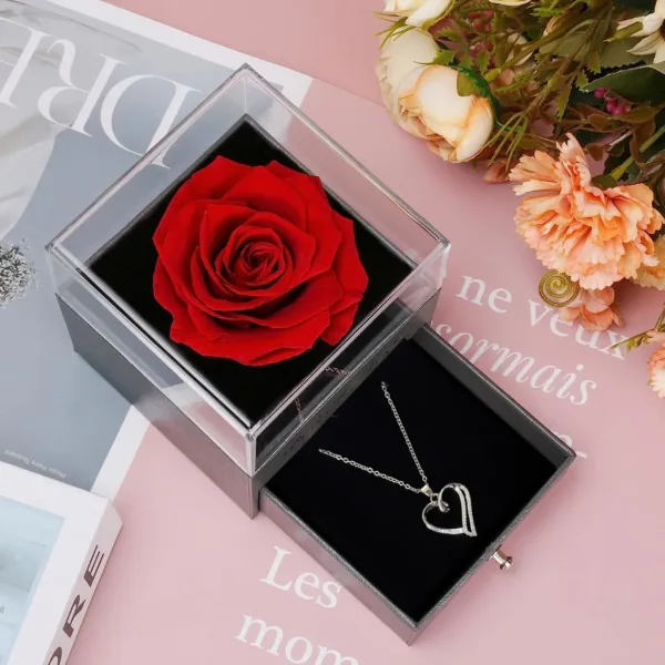 preserved rose heart necklace 5