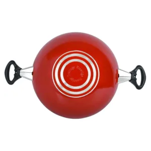 This red Prestige flat bottom kadai features a non-stick coating for healthy, low-fat cooking and comes with a metal lid to preserve nutrients and flavor.