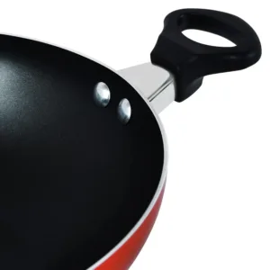 This red Prestige flat bottom kadai features a non-stick coating for healthy, low-fat cooking and comes with a metal lid to preserve nutrients and flavor.