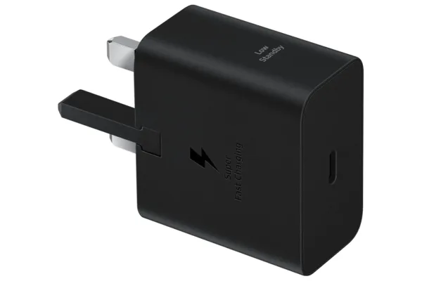 This is a black Samsung 25W USB-C power adapter featuring Super Fast Charging, GaN Tech for a slim design, and energy-saving technology.