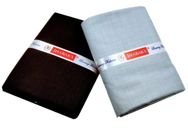 This exquisitely tailored, light grey, untitched shirt and trouser fabric is a cotton blend, wrinkle-free, and tear-resistant; the 2.25m shirt and 1.20m trouser cloth comes in sturdy gift packaging, perfect for any occasion.
