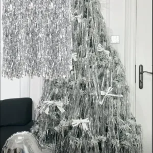 silver foil fringe xmas 1
