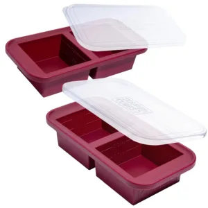 This aqua Souper Cubes 2-cup freezer tray with a lid is made of durable, food-safe silicone and is perfect for easy portioning and freezing soups, casseroles, and other meals.