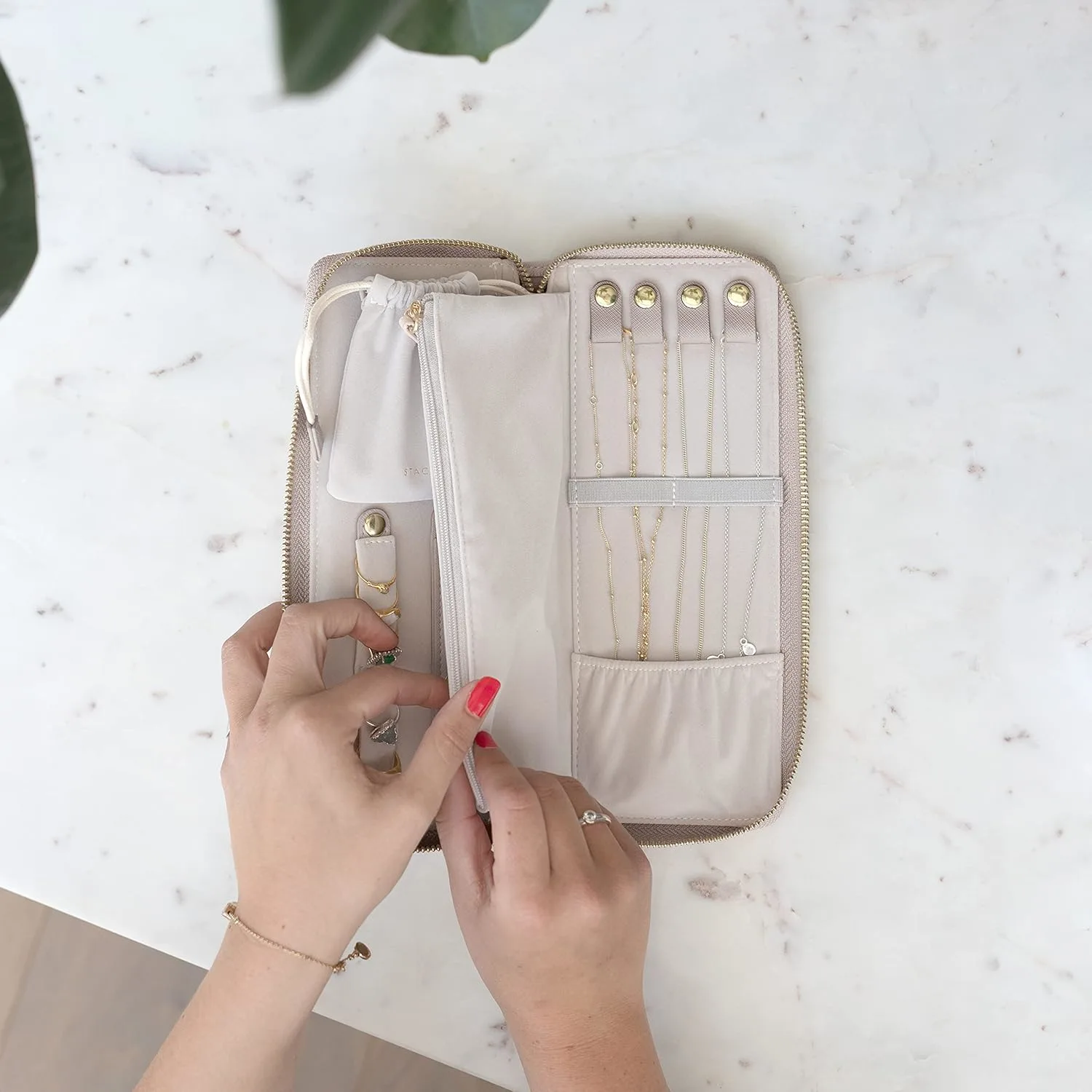 stackers jewellery roll 2