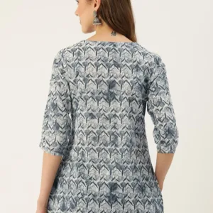 v neck kurti sleeve 4