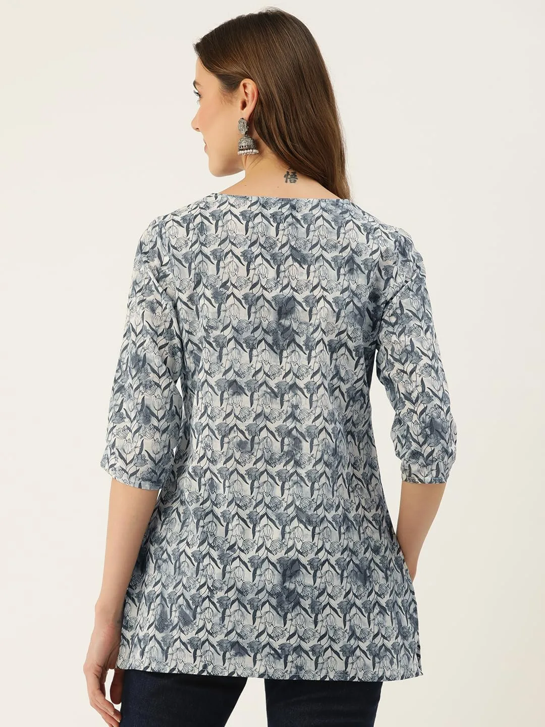v neck kurti sleeve 4